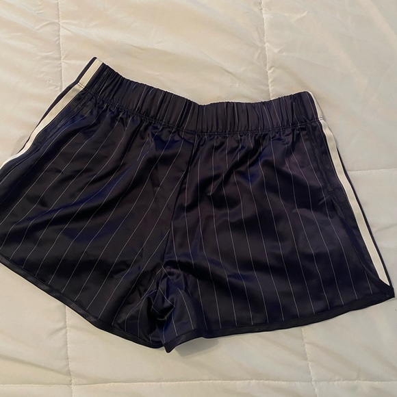 Sporty & Rich x Adidas Shorts in Navy - Picture 3 of 5